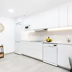 Sunnyland Teresitas House Дом отдыха *